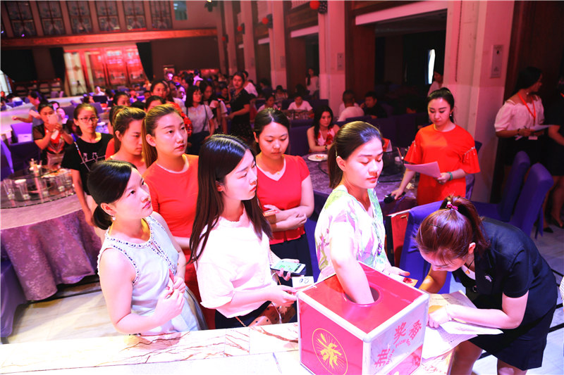 1499754386234702.jpg F82B9585.jpg