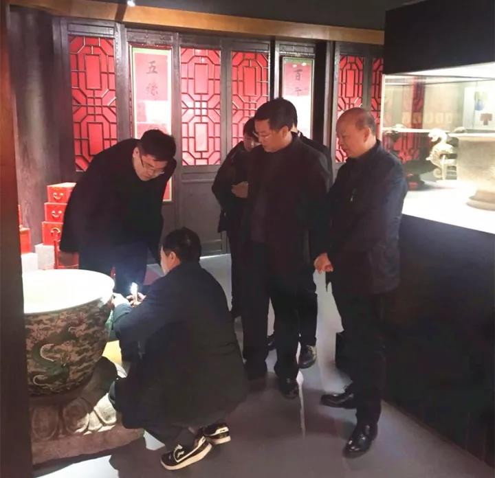 1512611739135372.jpg 2.jpg