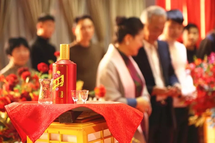 1637033203360926.jpg 640.webp (4).jpg